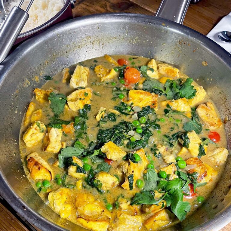 Mushroom, Spinach & Tomato Curry