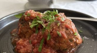 Meatballs with Tomato Sauce
