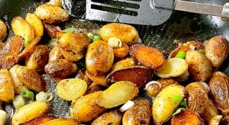 Sauté Baby Potatoes with Spring Onion