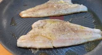 How to pan fry fish fillets