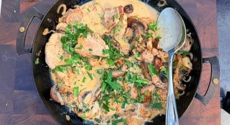 Pork Fillet with Mushrooms, Mustard & Herbs