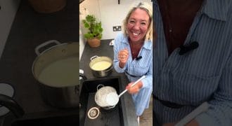 Homemade ricotta (I’m no expert, but this is how I make it)