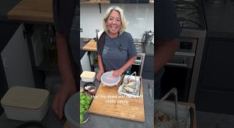 Skinning and roasting peppers